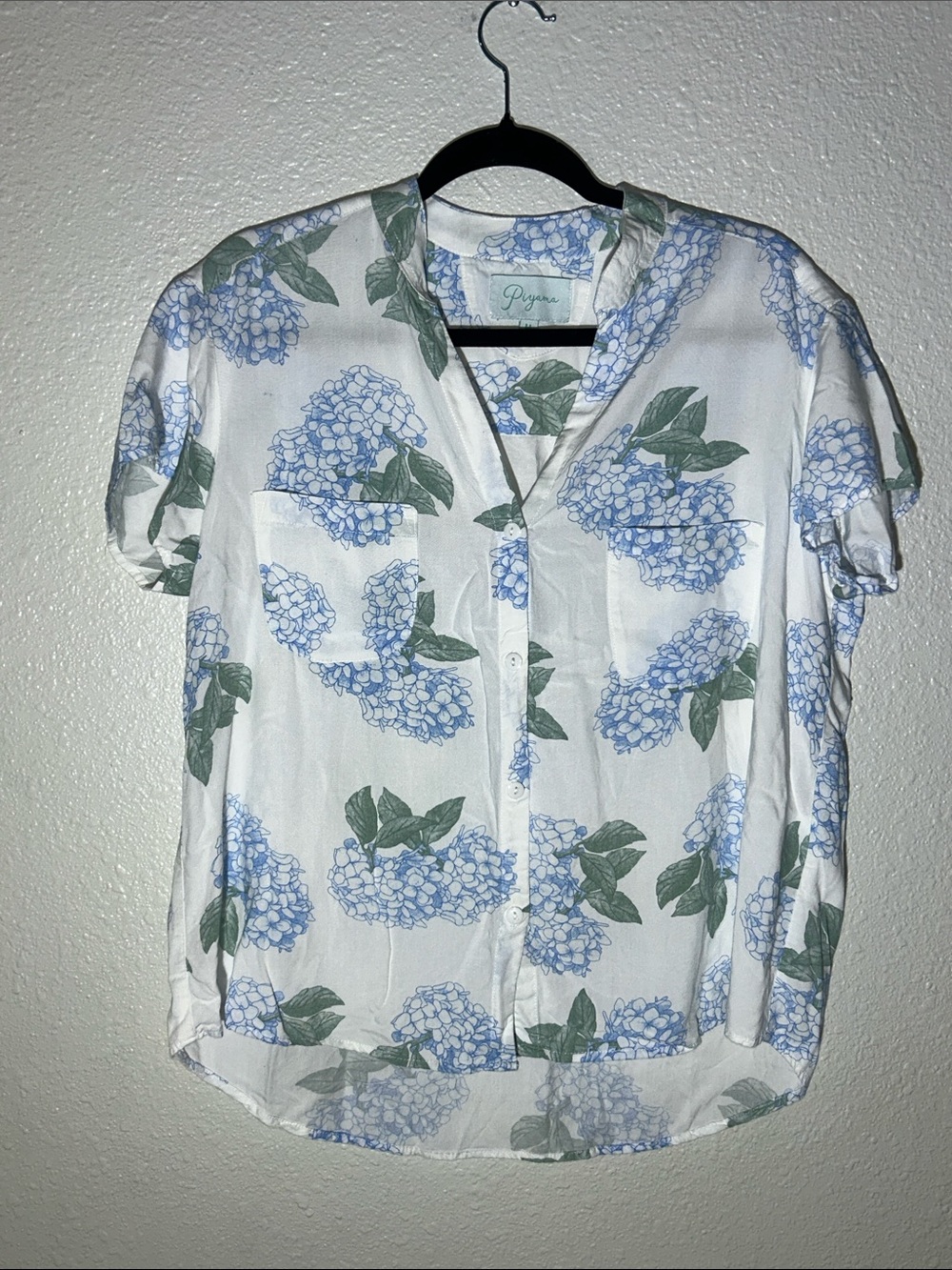 Piyama Maggie Pajama Top Blue Hydrangea Print Sz M
